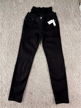 NWT Time and Tru Maternity Jeans Black Size 8-10 Skinny